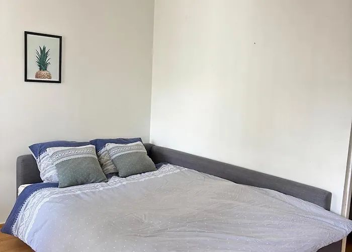 In The Middle Of Centre!