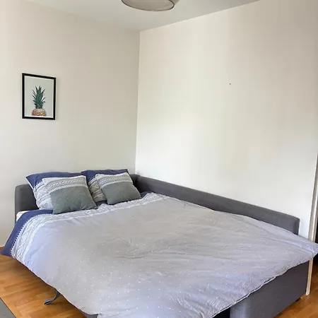 In The Middle Of Centre!